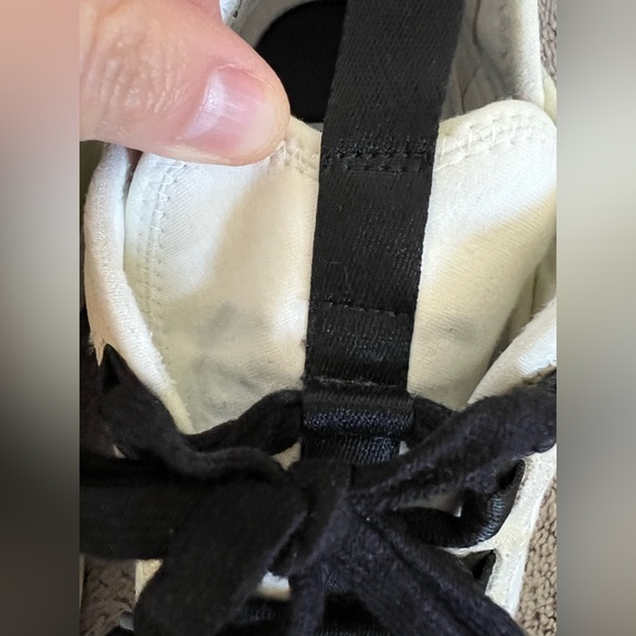 CHANEL Mixed Fiber Sneakers 38 - Picture 10 of 13